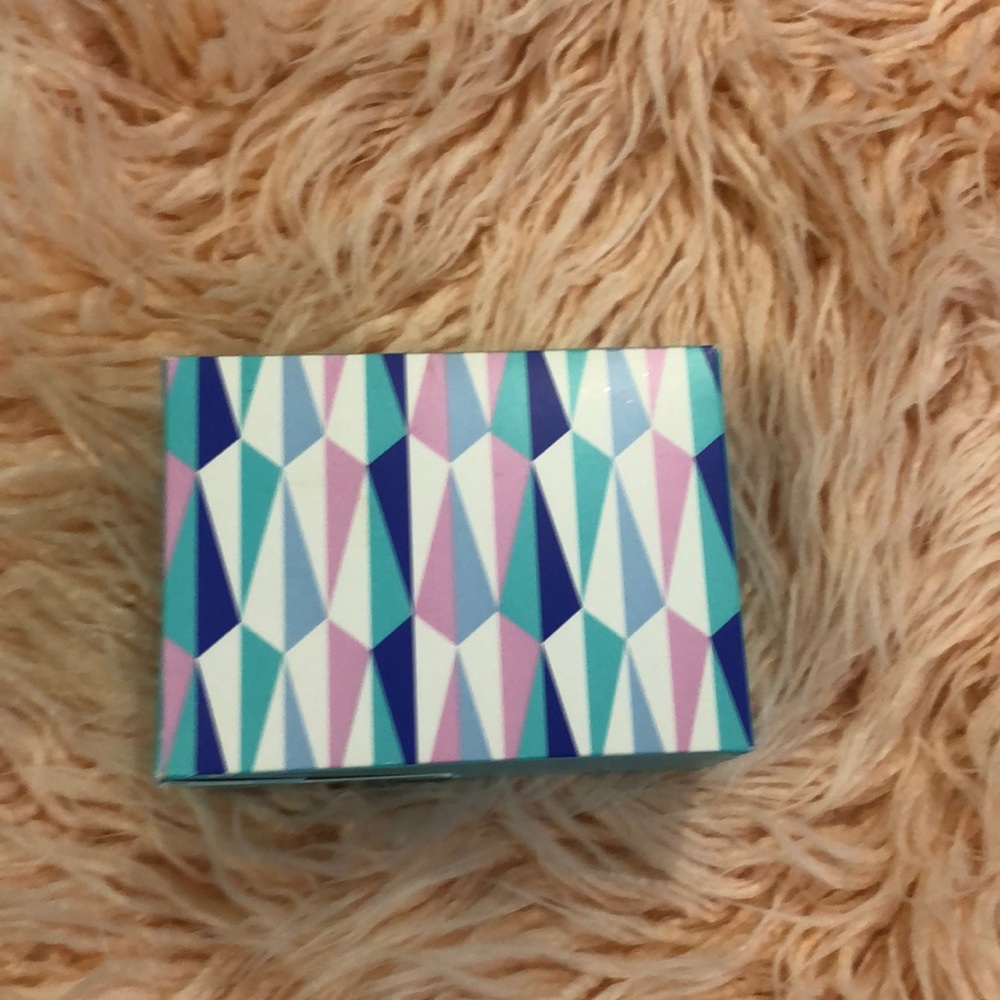 Clinique Box